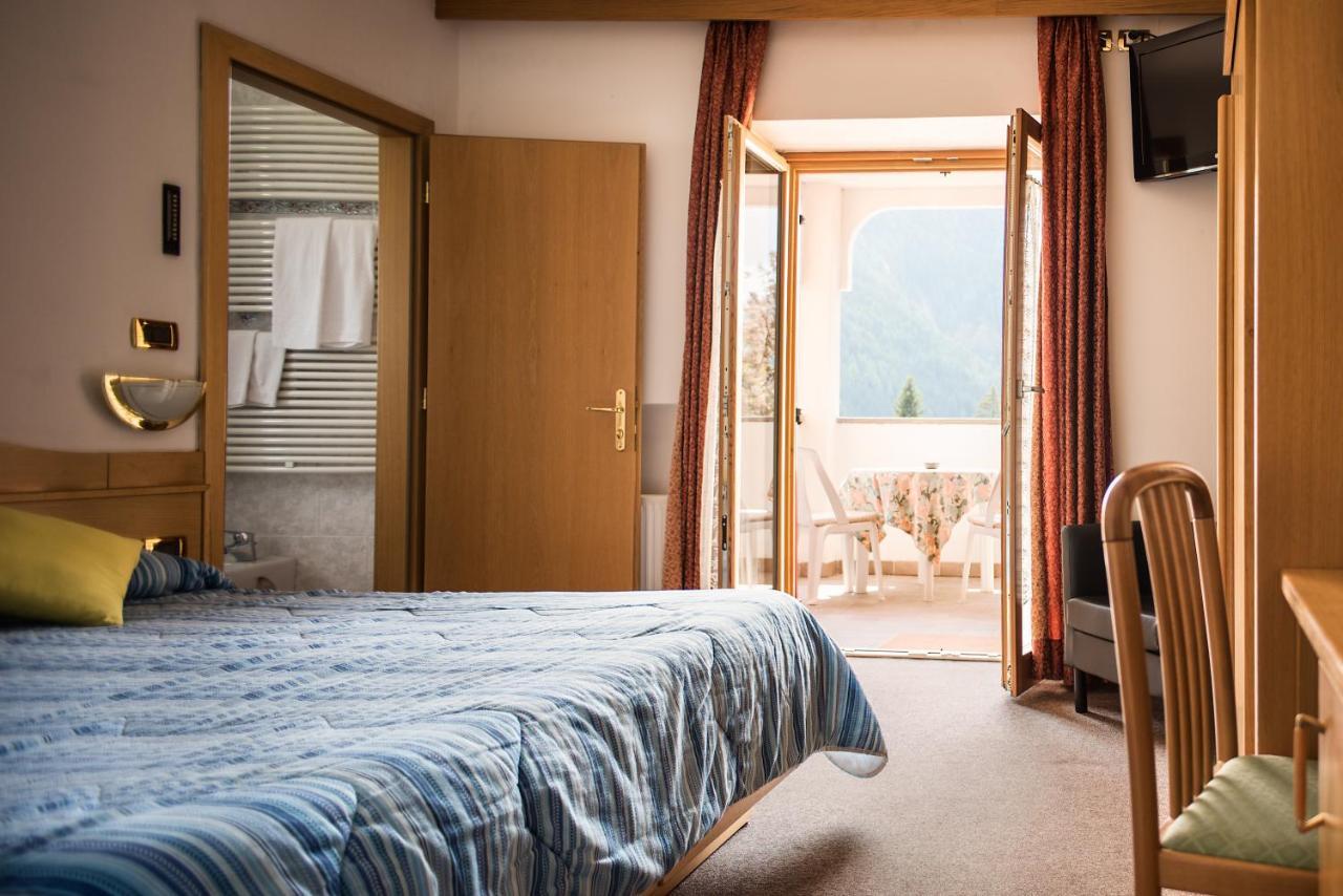 Hotel Sonne Sole Vigo di Fassa Eksteriør billede