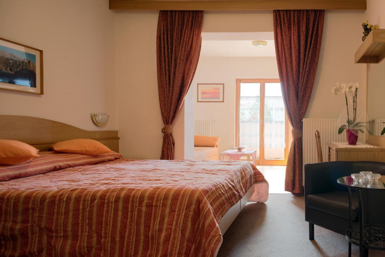 Hotel Sonne Sole Vigo di Fassa Eksteriør billede