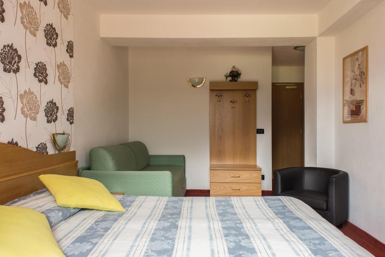 Hotel Sonne Sole Vigo di Fassa Eksteriør billede