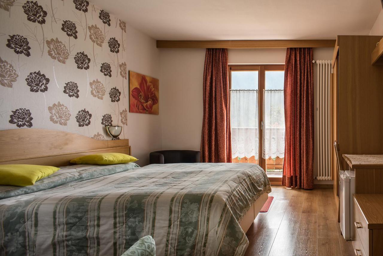 Hotel Sonne Sole Vigo di Fassa Eksteriør billede